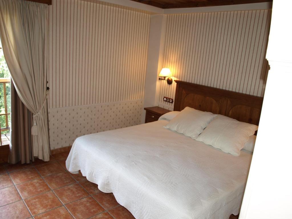 Hotel Bocale Sallent de Gállego Pokoj fotografie